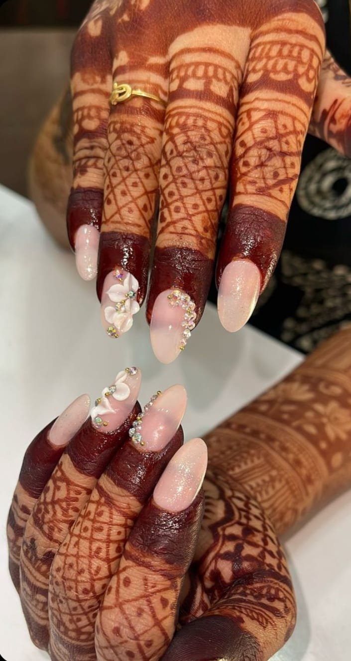 Nail artistry